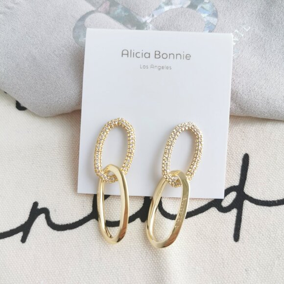 Alicia Bonnie Linked Hoop Earrings - Sparkling Symphony - White Crystal Gold - Picture 1 of 3